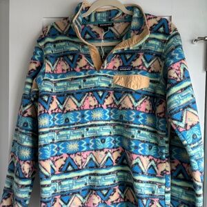 Patagonia fleece. Almost brand new!